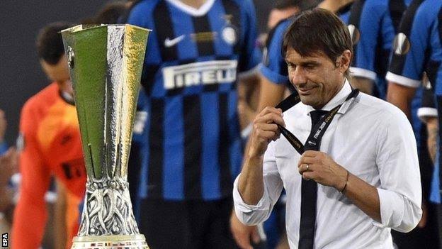 Antonio Conte Oo Si Xun Ugu Dhega-hadlay Inter Milan Kadib Barbarihii Ay La Galeen
